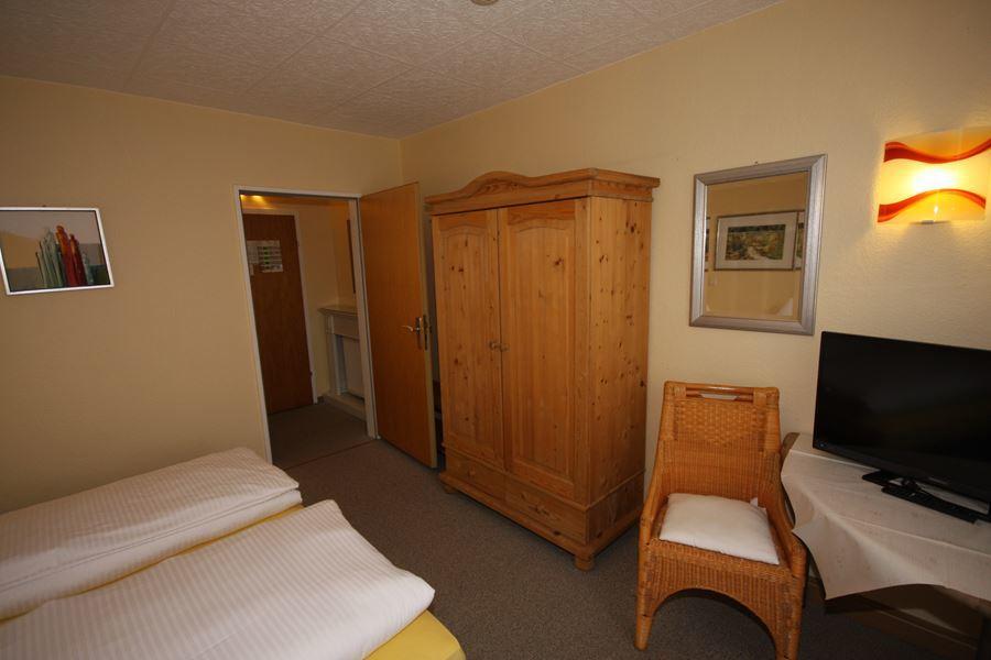 Hotel Romerhof บิงเงนอัมไรน์ ภายนอก รูปภาพ