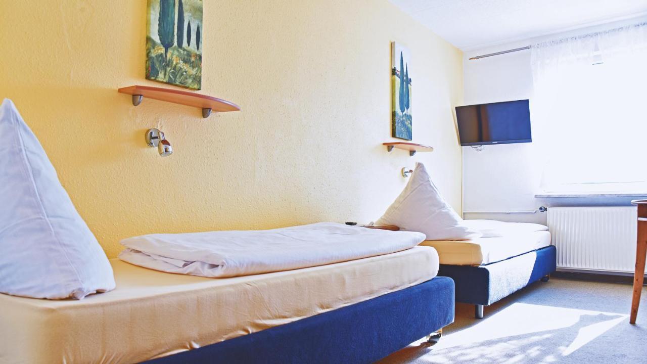 Hotel Romerhof บิงเงนอัมไรน์ ภายนอก รูปภาพ